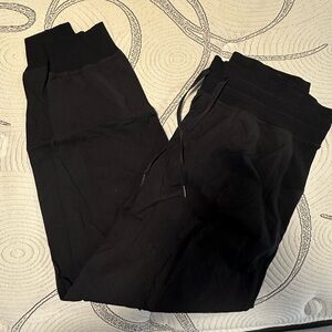 Lululemon dance studio joggers